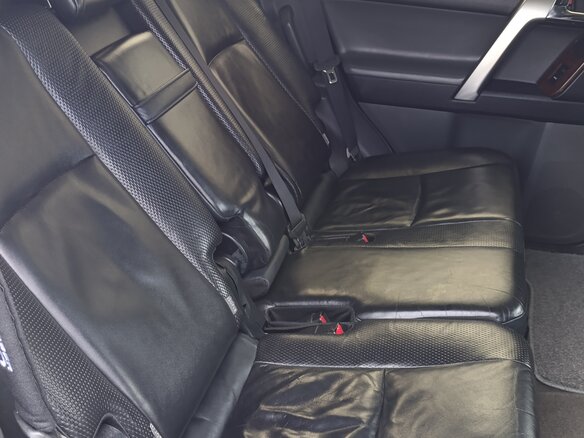 2010 Toyota Land Cruiser Prado 150 Series, белый, 2600000 рублей - вид 24