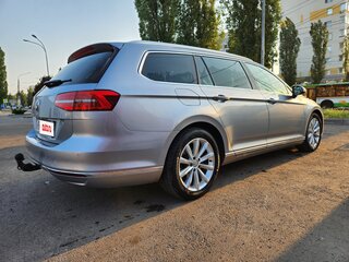 2018 Volkswagen Passat DSG7 B8, серебристый, 1800000 рублей, вид 3