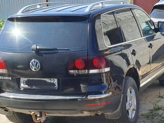 2007 Volkswagen Touareg I Рестайлинг, чёрный, 568000 рублей, вид 3