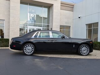 2022 Rolls-Royce Phantom VIII (Series I), чёрный, 54143905 рублей, вид 3
