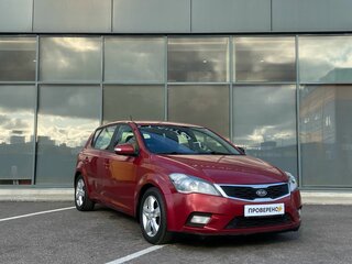 2010 Kia Ceed I Рестайлинг, красный, 515000 рублей, вид 2