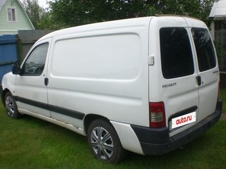 2011 Peugeot Partner, белый, 345000 рублей, вид 3