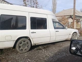 1991 Mercedes-Benz W124 250, белый, 950000 рублей, вид 1
