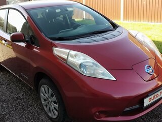 2013 Nissan Leaf I (ZE0/AZE0), пурпурный, 681982 рублей, вид 1