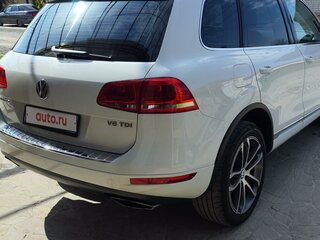 2012 Volkswagen Touareg II, белый, 2300000 рублей, вид 3