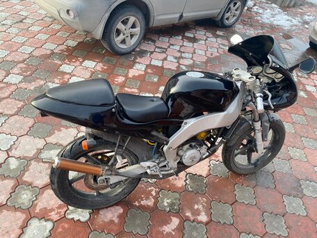 2003 Aprilia RS 50, чёрный, 90000 рублей, вид 2