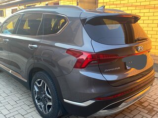 2023 Hyundai Santa Fe IV Рестайлинг, серый, 4300000 рублей, вид 5