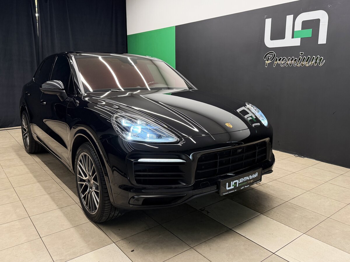Открыть фотографии: Porsche Cayenne III
