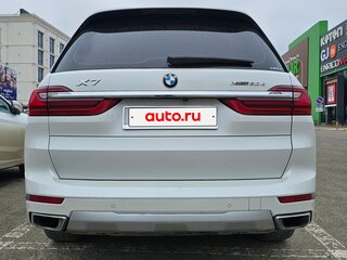 2019 BMW X7 30d I (G07), белый, 7500000 рублей, вид 4