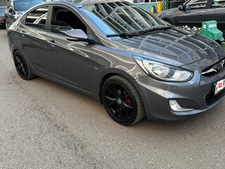 2012 Hyundai Solaris I, чёрный, 980000 рублей, вид 2