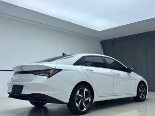 2022 Hyundai Elantra VII (CN7), белый, 1800000 рублей, вид 4
