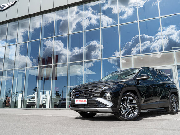 2026 Hyundai Tucson IV Рестайлинг, чёрный, 5190000 рублей - вид 2