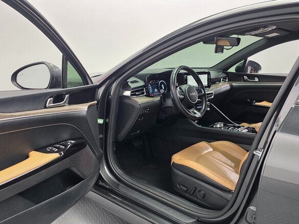 2022 Kia K5 III, серый - вид 10