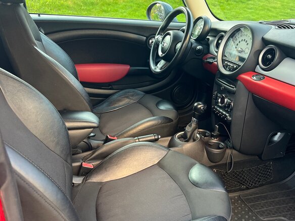 2013 Mini Hatch Cooper II (R56) Рестайлинг, красный, 1130000 рублей - вид 9