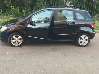 2009 Mercedes-Benz B-Класс 170 I (W245) Рестайлинг, чёрный, 650000 рублей, вид 3