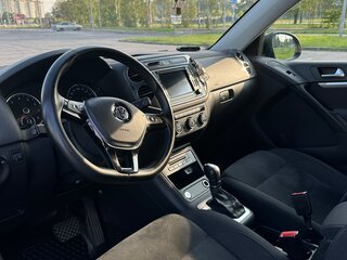 2015 Volkswagen Tiguan I Рестайлинг, чёрный, 1550000 рублей, вид 5