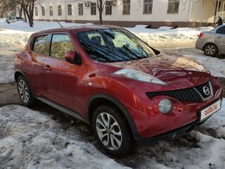 2013 Nissan Juke I, красный, 2000000 рублей, вид 2