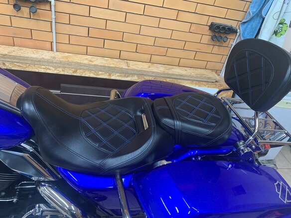 2008 Harley-Davidson Road King, синий, 1600000 рублей - вид 6