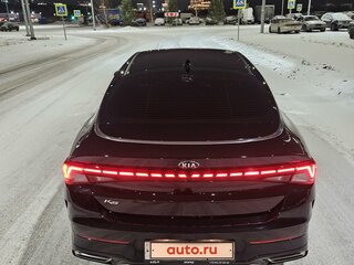 2021 Kia K5 III, чёрный, 2770000 рублей, вид 4