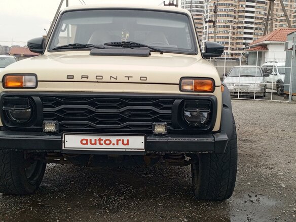 1998 Lada (ВАЗ) 2121 (4x4) I Рестайлинг, бежевый, 650000 рублей - вид 1