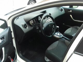 2010 Peugeot 308 I, белый, 530000 рублей, вид 3