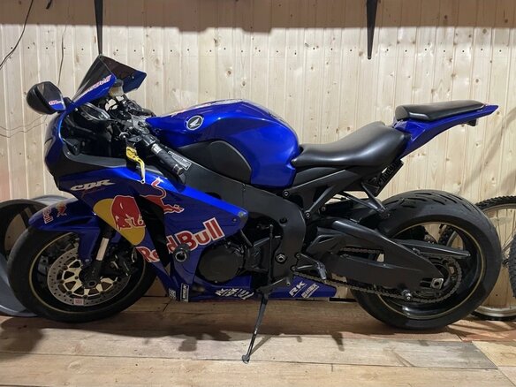 2008 Honda CBR 1000 RR/RA Fireblade, синий, 800000 рублей - вид 4