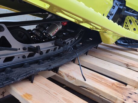 2025 BRP Ski-Doo Backcountry X 850, золотистый, 2400000 рублей, вид 3