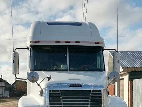 2004 Freightliner Century Class, белый, 1550000 рублей, вид 1