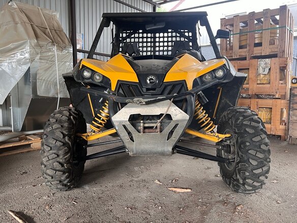 2013 BRP Can-Am Maverick 1000R, жёлтый, 1050000 рублей - вид 1