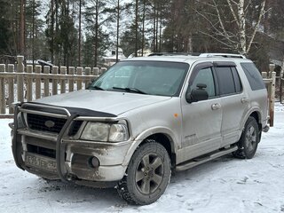 2004 Ford Explorer III, серебристый, 680000 рублей, вид 2