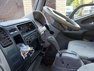 2003 Toyota Toyoace, белый, 950000 рублей, вид 4