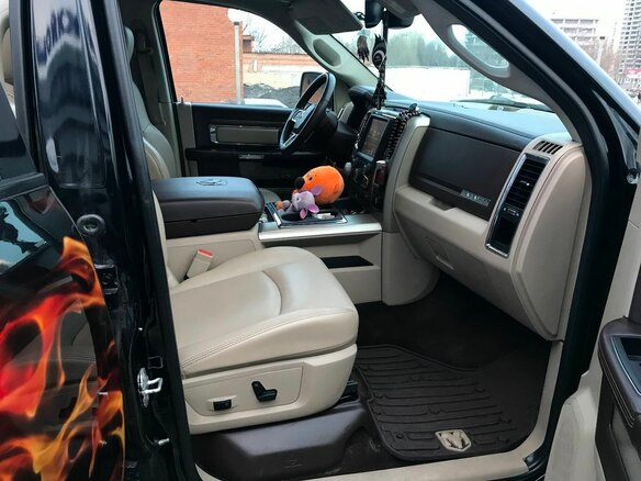 2013 Dodge RAM IV (DS/DJ), чёрный - вид 15