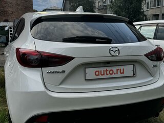 2014 Mazda 3 III (BM), белый, 1480000 рублей, вид 3