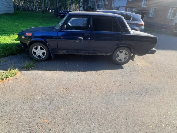 2011 Lada (ВАЗ) 2107, синий, 160000 рублей - вид 2