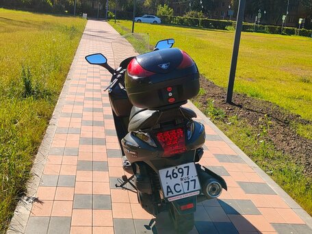 2011 Sym GTS 300, серый, 199000 рублей, вид 5