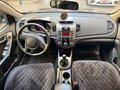 2010 Kia Cerato 5-speed II, пурпурный, 600000 рублей - вид 5
