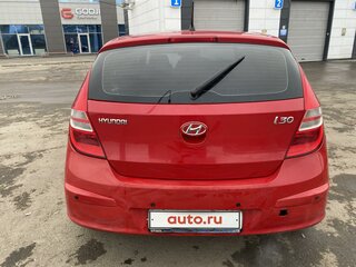 2009 Hyundai i30 I, красный, 620000 рублей, вид 4