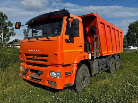 2020 КамАЗ 6520, красный, 2750000 рублей, вид 5