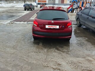 2010 Peugeot 207 I Рестайлинг, красный, 400000 рублей, вид 4