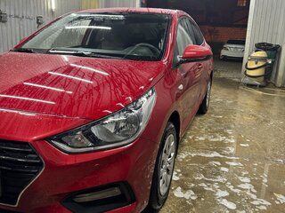 2019 Hyundai Solaris II, красный, 1790000 рублей, вид 2