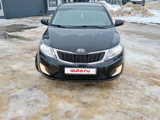 2014 Kia Rio 6-speed III, чёрный, 950000 рублей, вид 1