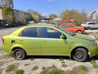 2005 Chevrolet Aveo I, зелёный, 280000 рублей, вид 2