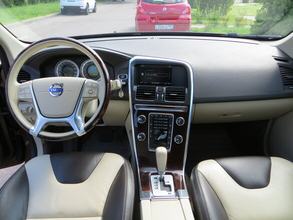 2012 Volvo XC60 I, коричневый - вид 7