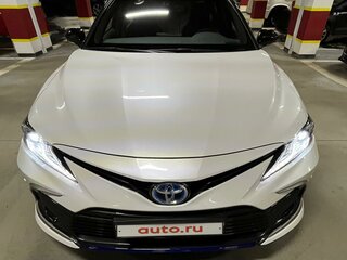 2022 Toyota Camry VIII (XV70) Рестайлинг, белый, 3600000 рублей, вид 3