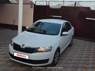 2018 Skoda Rapid I Рестайлинг, белый, 1041000 рублей, вид 5