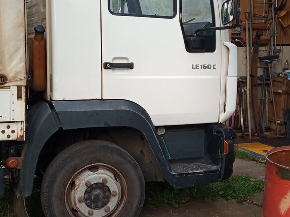 2001 MAN TGE, белый, 1750000 рублей - вид 9
