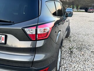 2018 Ford Kuga II Рестайлинг, бежевый, 1700000 рублей, вид 5