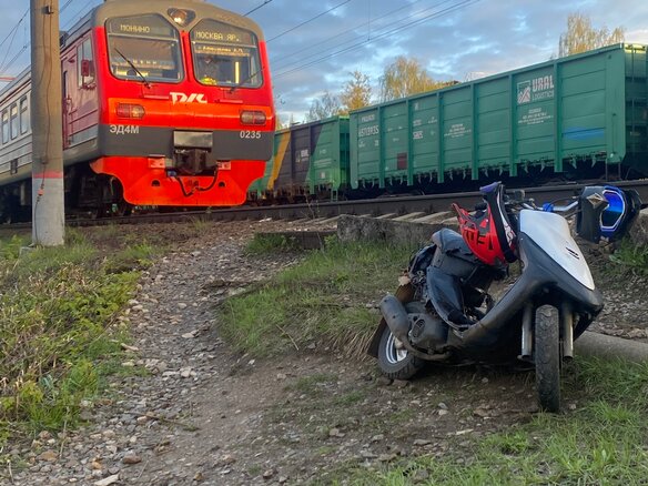 1999 Yamaha Jog, белый, 65000 рублей - вид 3