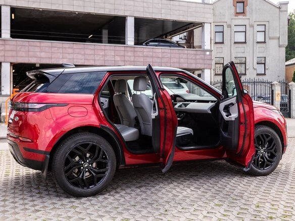 2020 Land Rover Range Rover Evoque II, красный, 4550000 рублей - вид 6