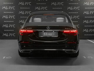 2024 Mercedes-Benz S-Класс 500 Long 4MATIC VII (W223), чёрный, 18928000 рублей, вид 3